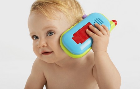С рождения до одного года какие игрушки вредны для ребенка